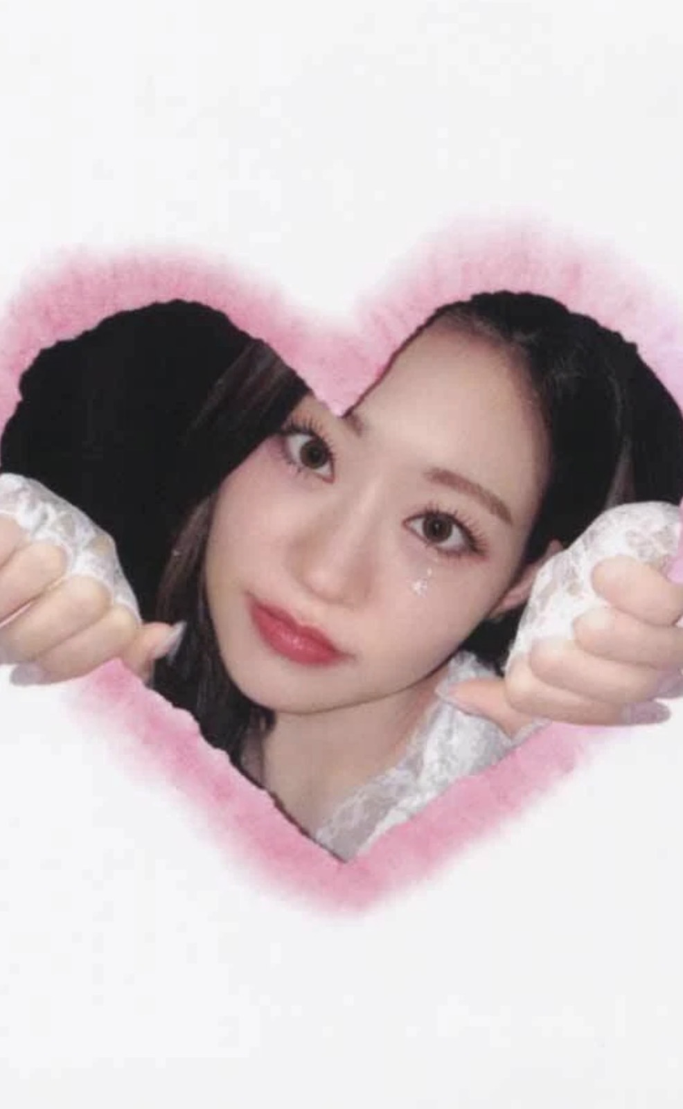 Julie KISS OF LIFE photocard from Offline