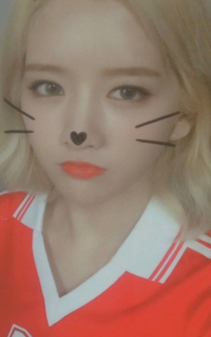 EXY Cosmic Girls photocard - HAPPY MOMENT Benefit