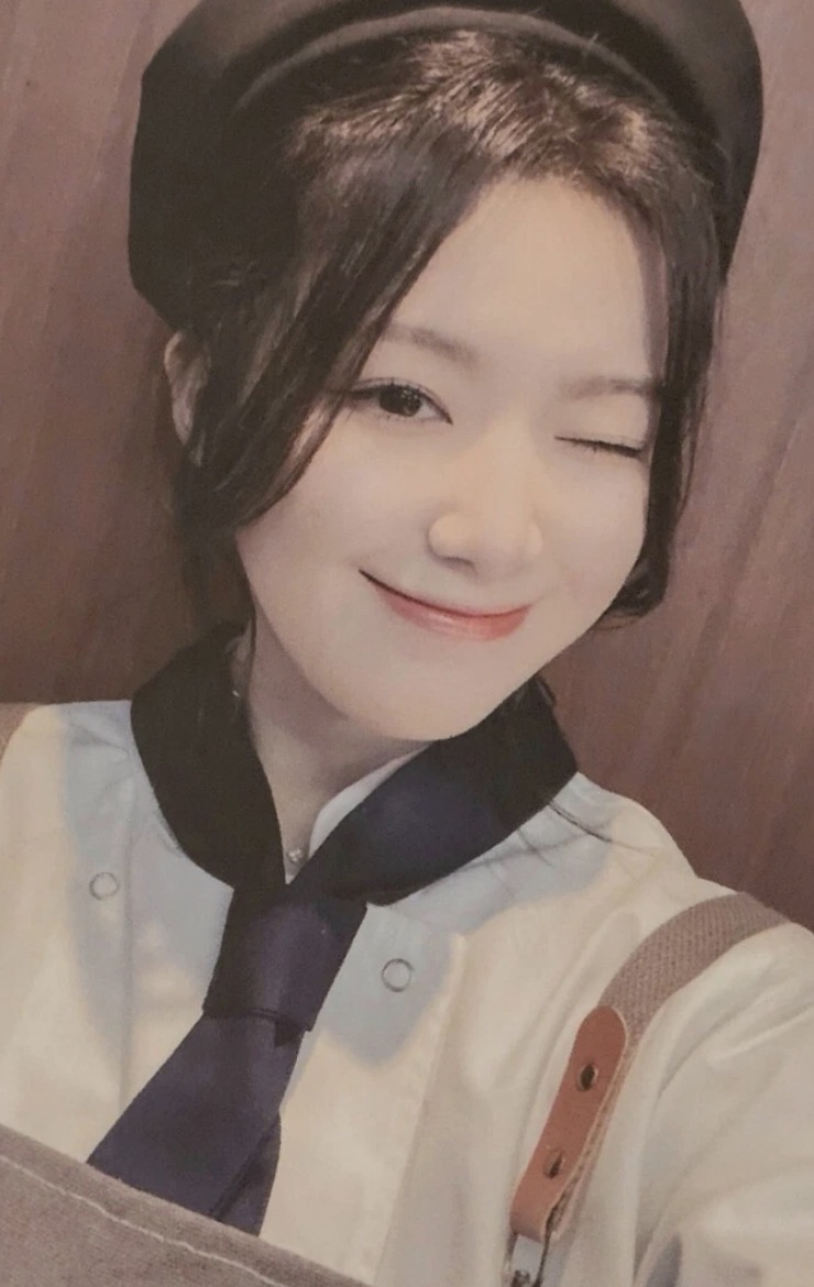 Shuhua I-DLE photocard from Online