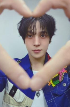 Yunho ATEEZ photocard Random Trading Card
