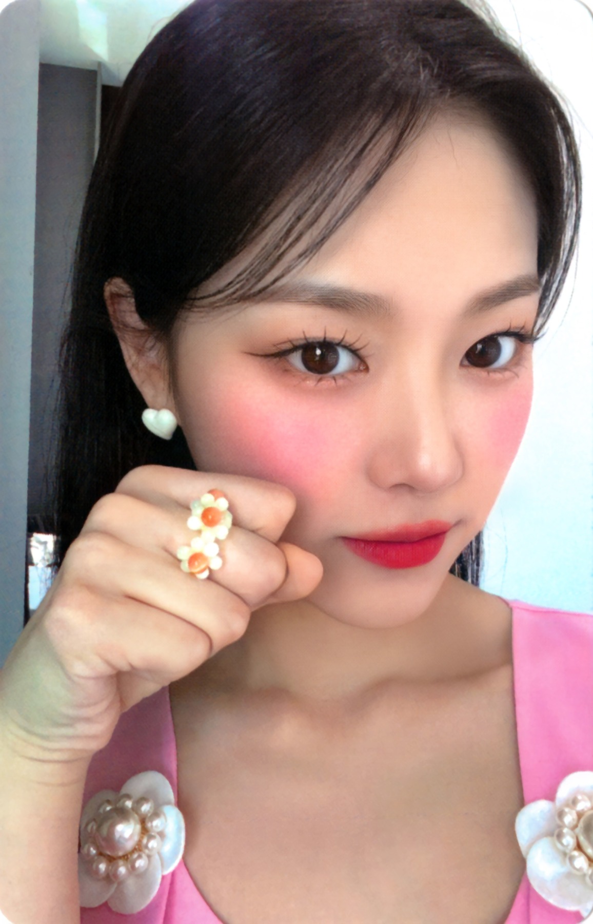 Hyunjin LOONA photocard - Luminous Regular ver.