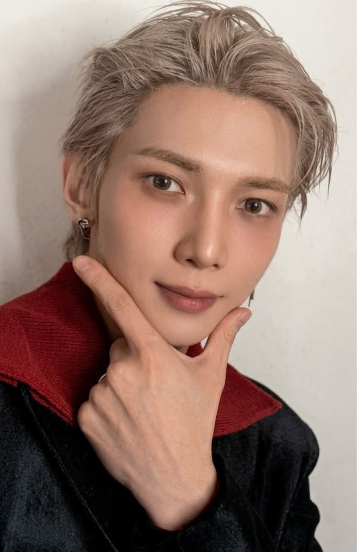 Yeosang ATEEZ photocard from Photocard Z