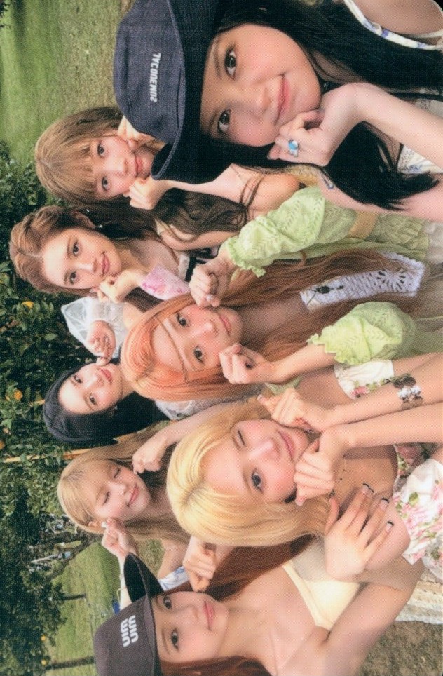 Group Photocard