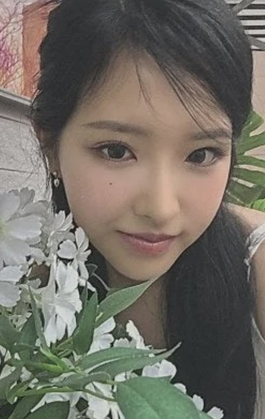 Hyeju Loossemble photocard from Photocard
