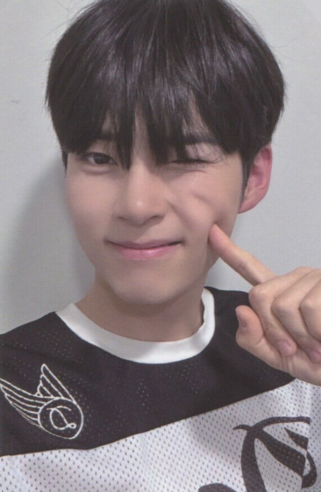 Ktown4u 1.0 Artbook Ver. LD