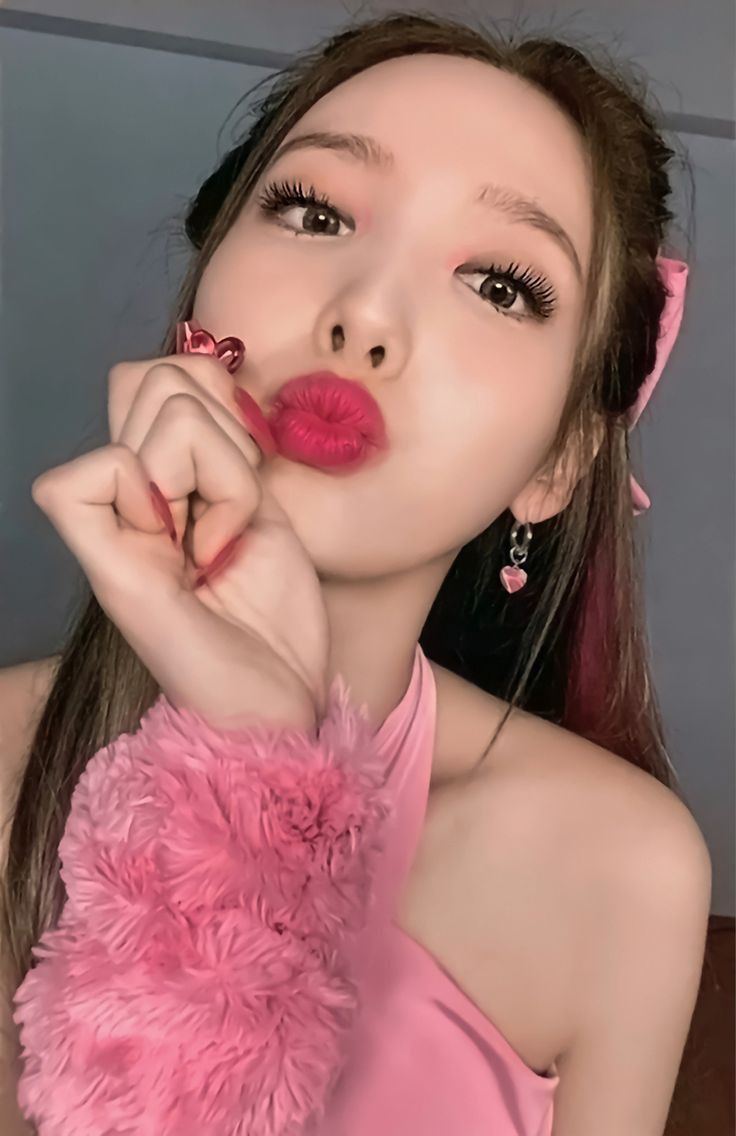 Nayeon TWICE photocard from Photocards