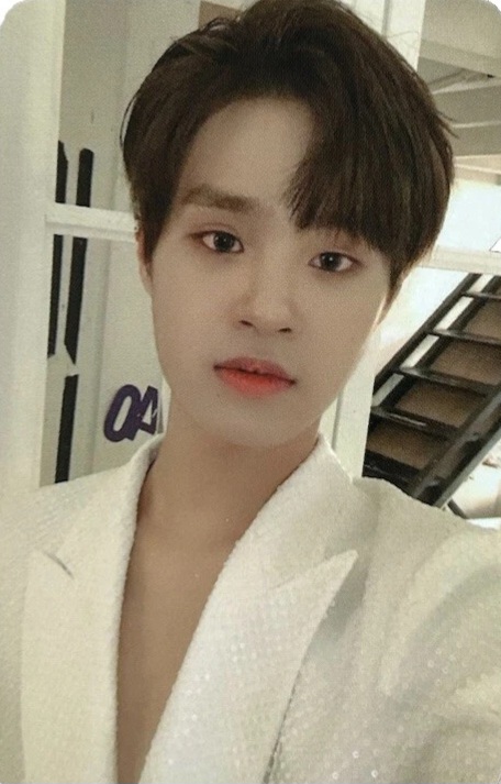 Daehwi