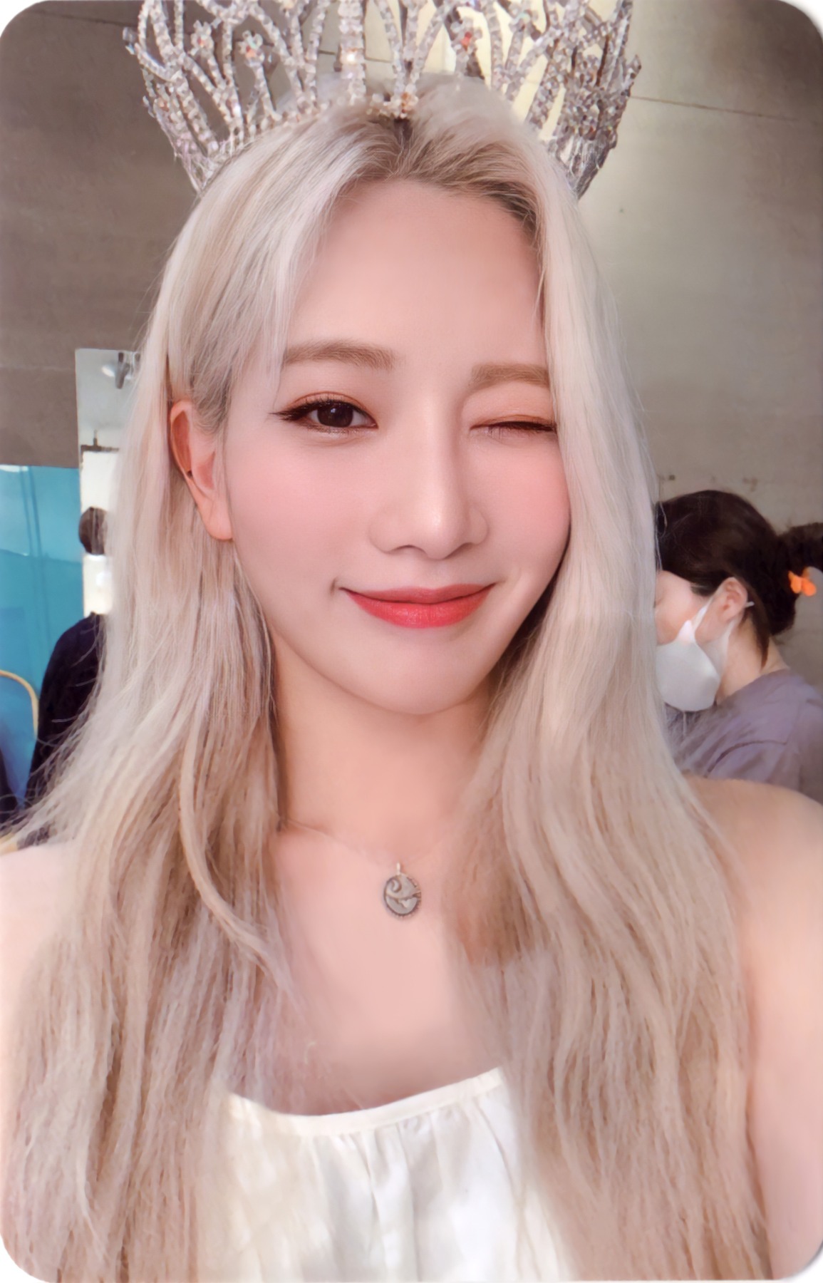 Kim Lip LOONA photocard from Orbit 3.0 Photocard Set