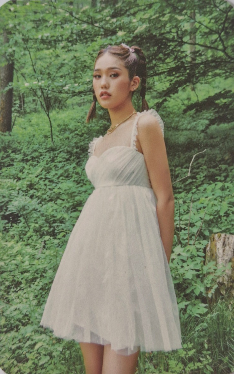 Mimi OH MY GIRL photocard from QR Card