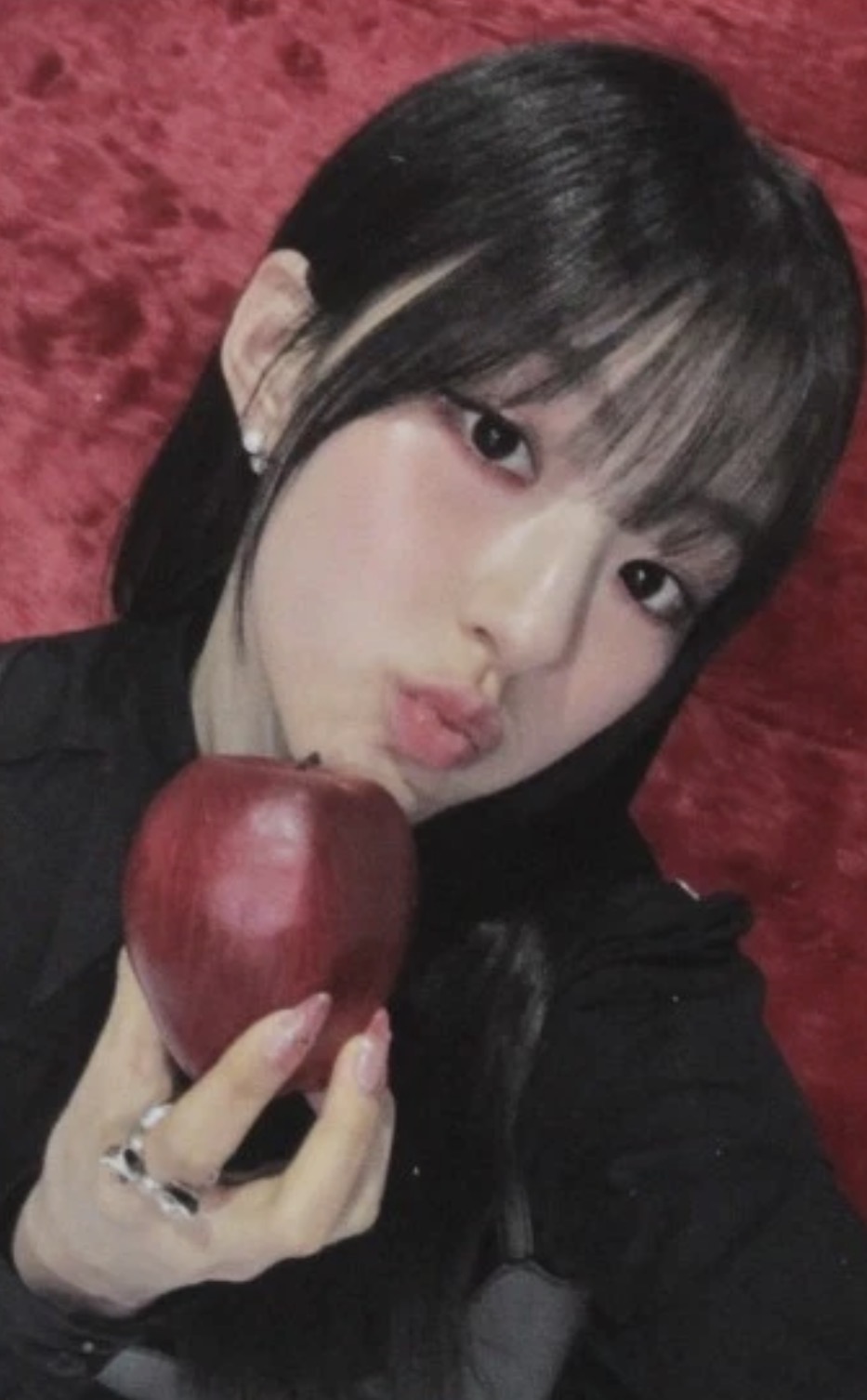 Haneul KISS OF LIFE photocard from Photocard