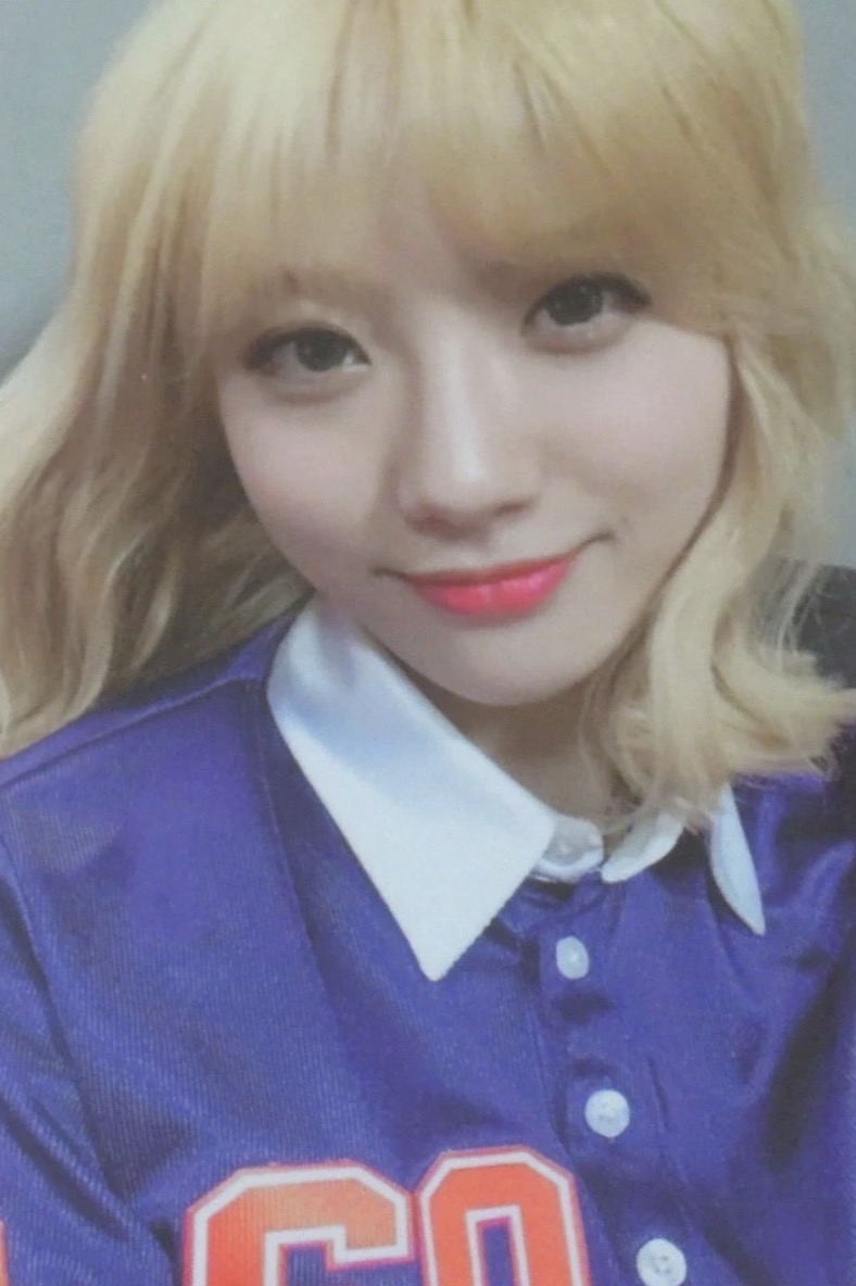 Luda Cosmic Girls photocard - HAPPY MOMENT Photocard