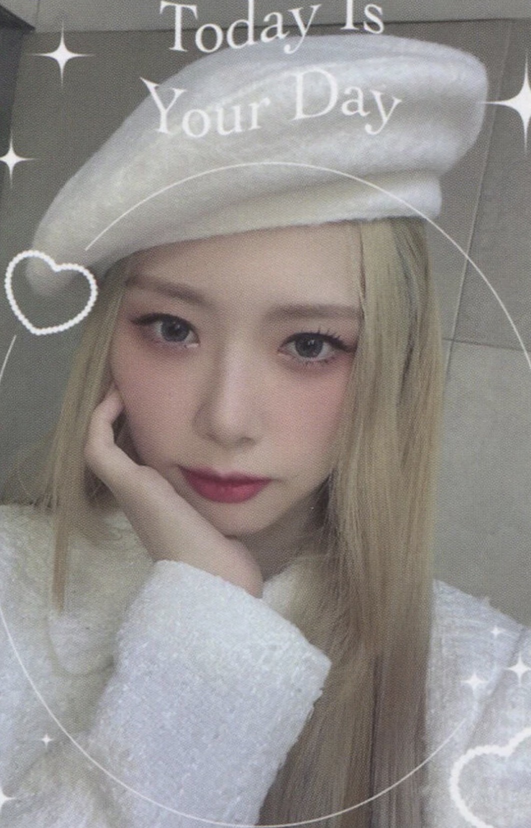JiU Dreamcatcher photocard from Benefit