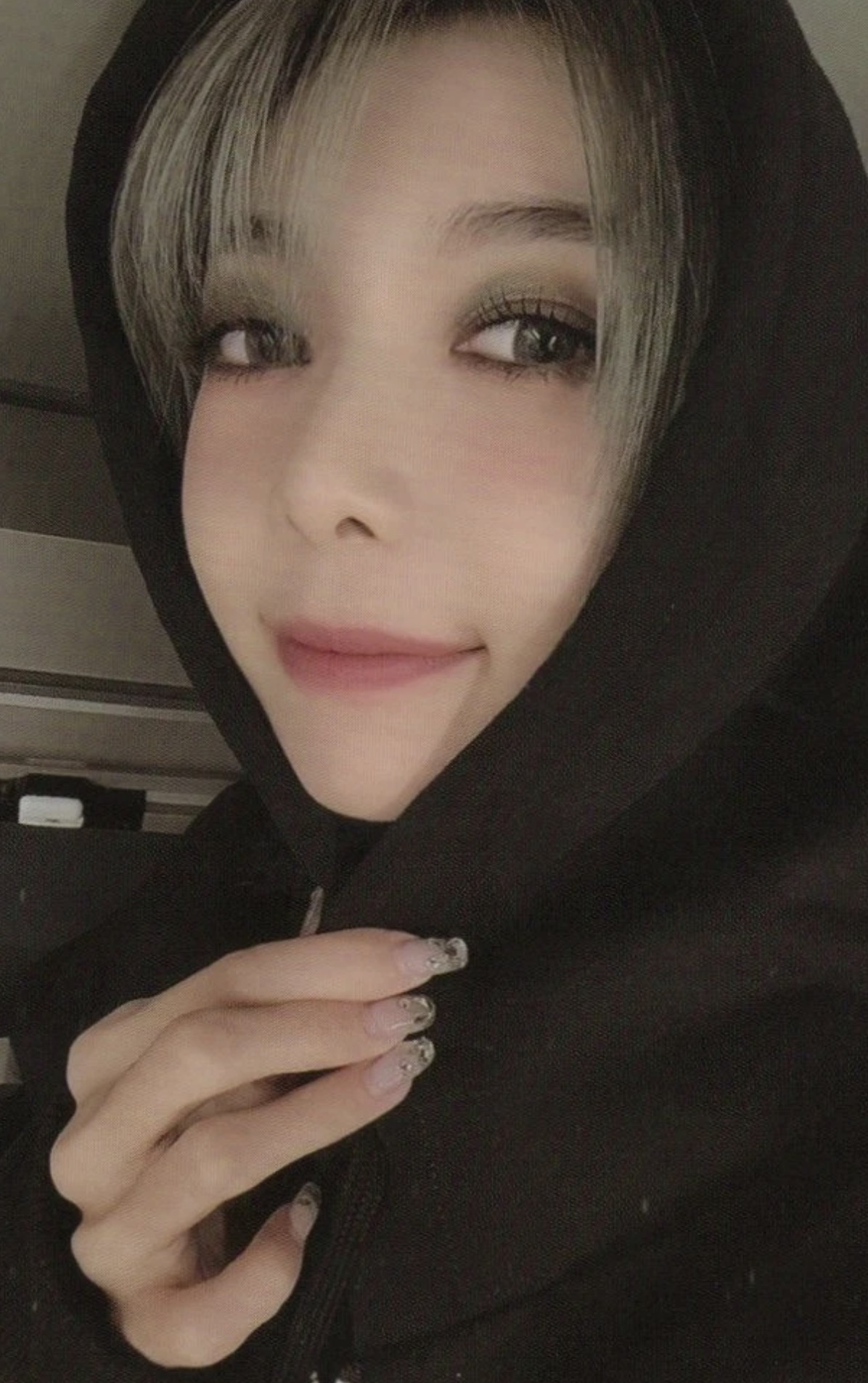 Dami Dreamcatcher photocard from Hoodie merch photocard