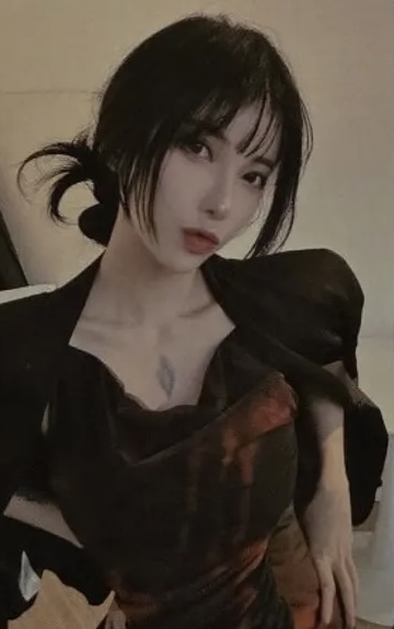 Mido 257 photocard from Photocard