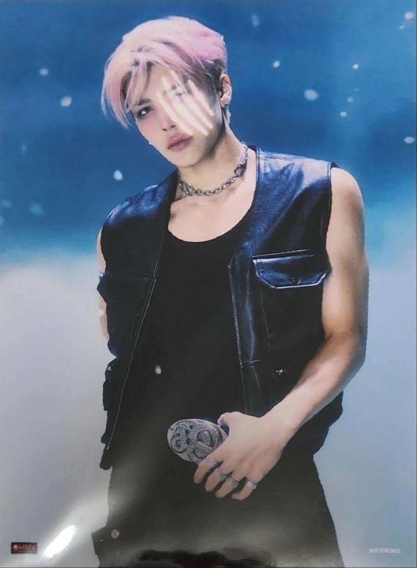 HMV 1.0 Postcard Benefit