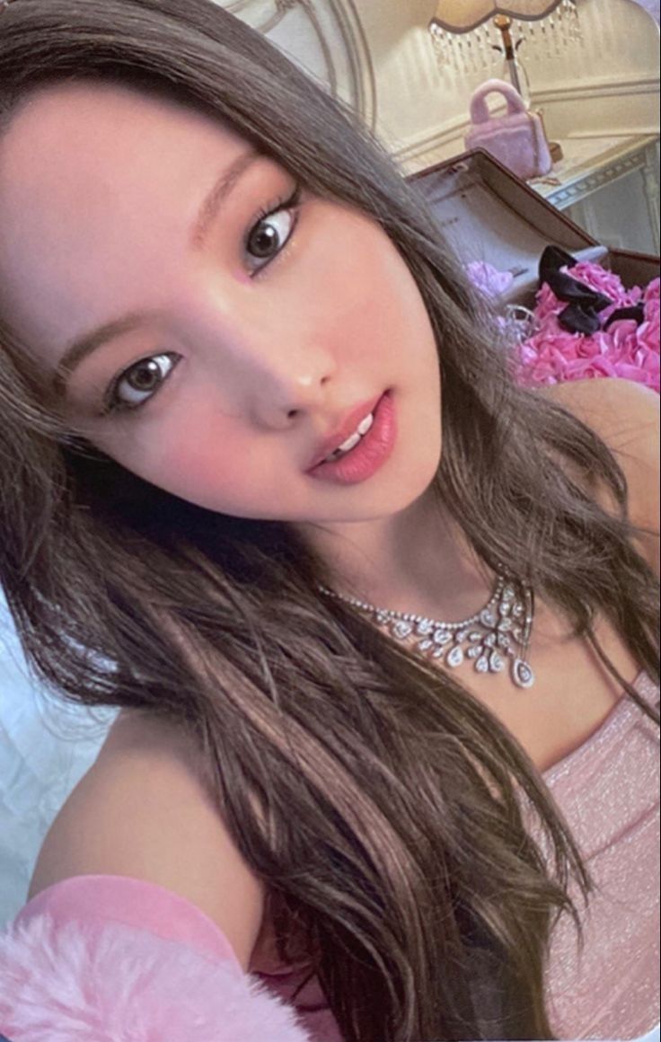 Nayeon Nayeon photocard from Photocard