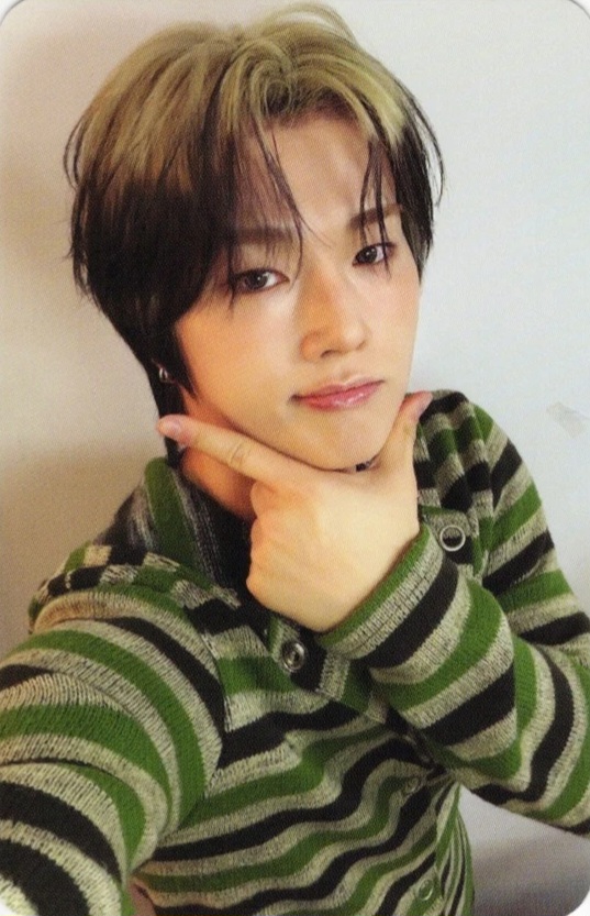 Jungsu Xdinary Heroes photocard from Preorder