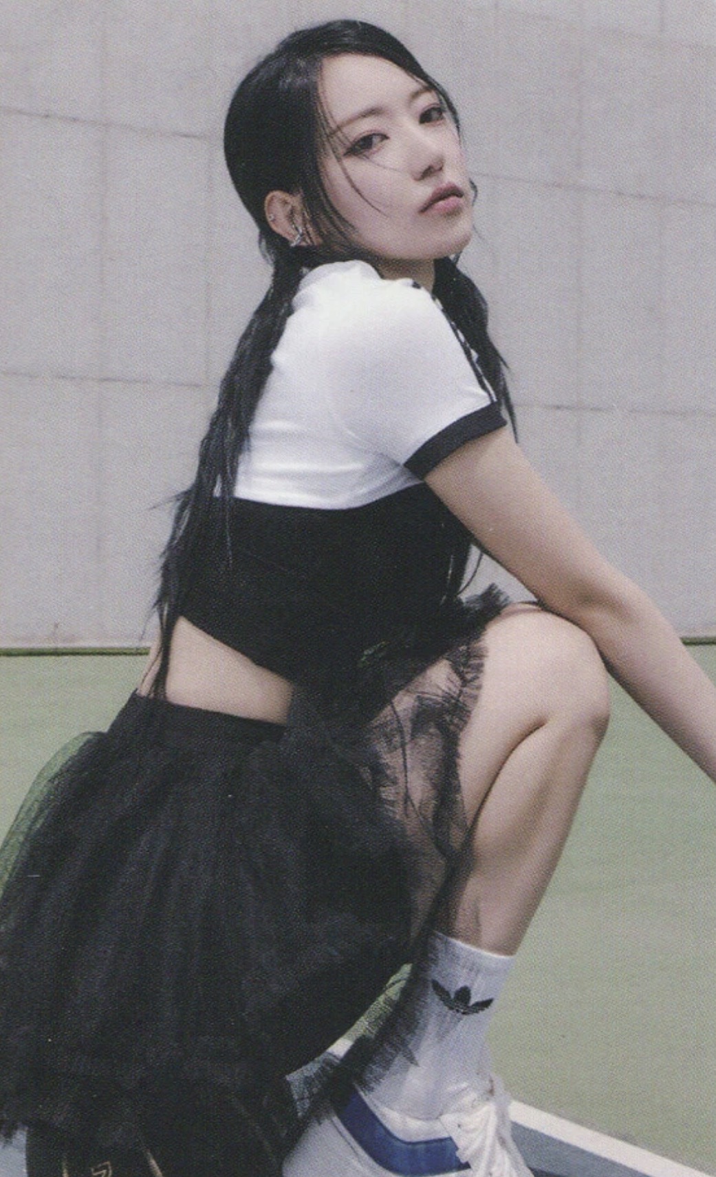 Sakura LE SSERAFIM photocard from Preorder