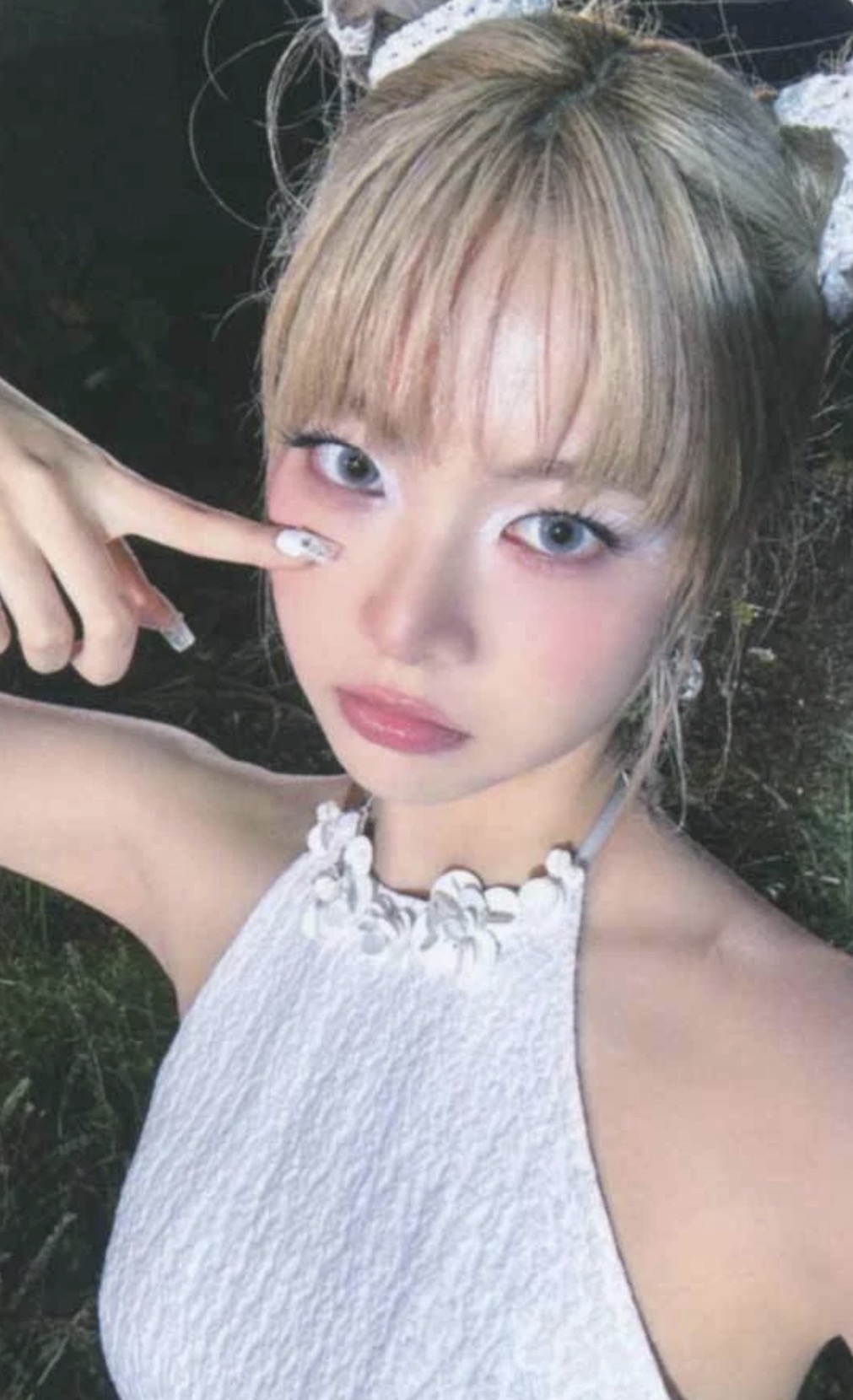 Eunchae LE SSERAFIM photocard from Benefit