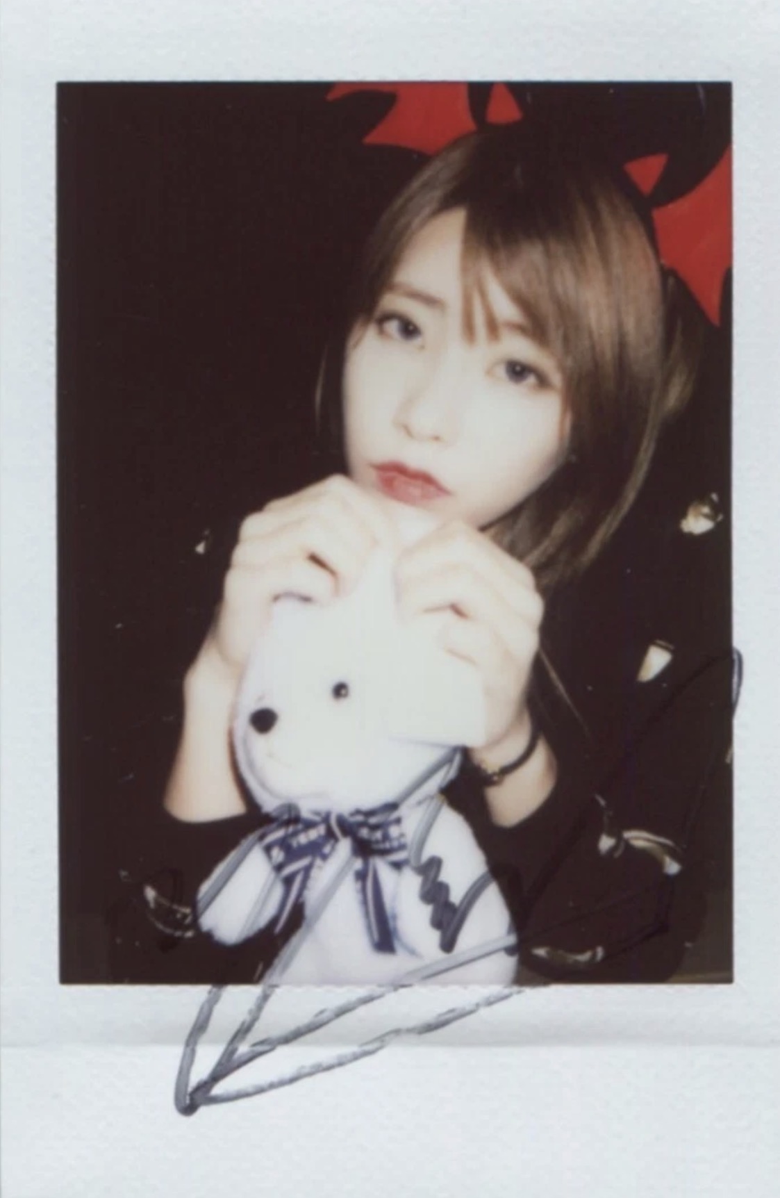 Huihyeon DIA photocard - Spell Autographed Polaroid