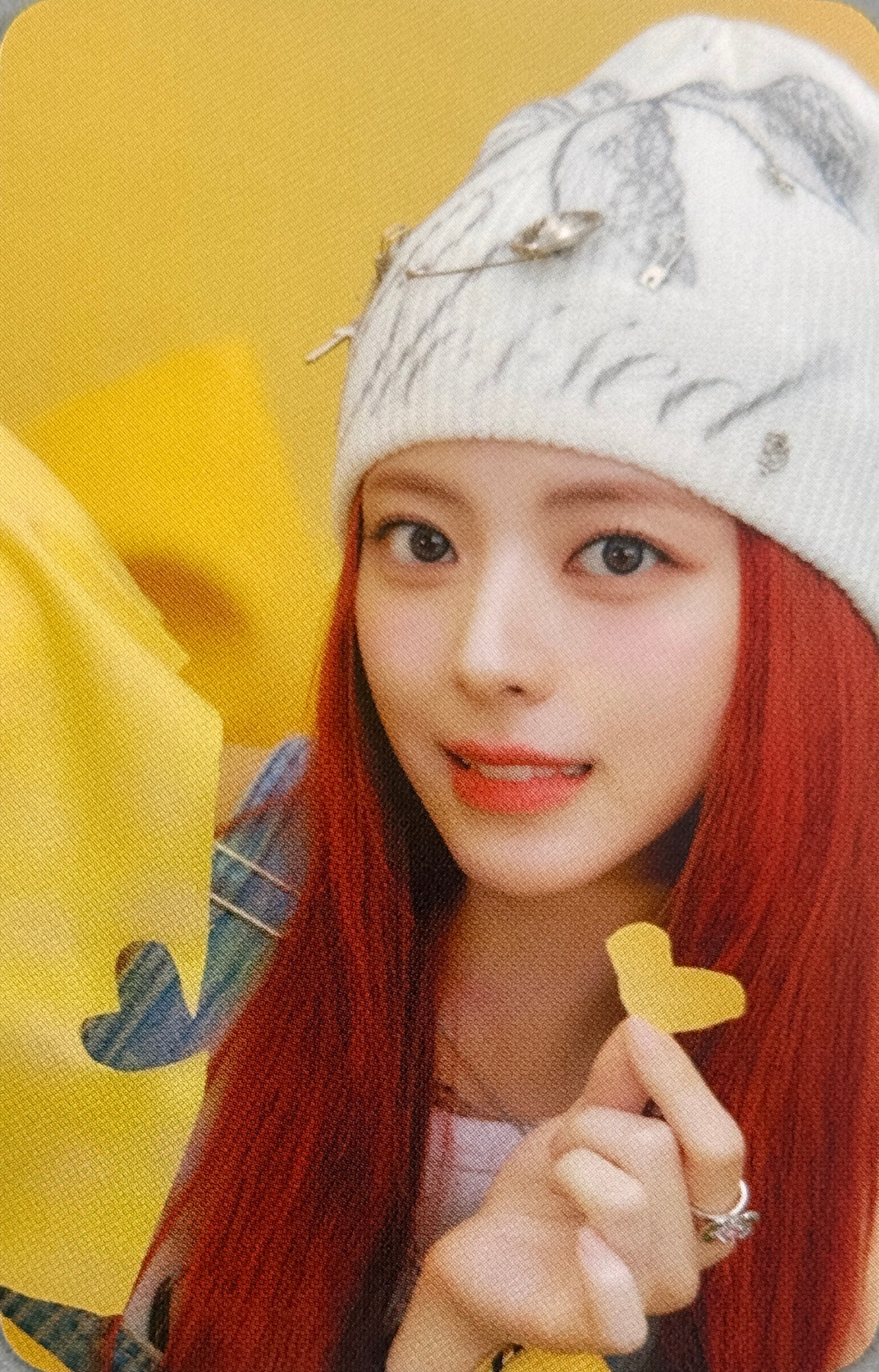 Yuna photocard