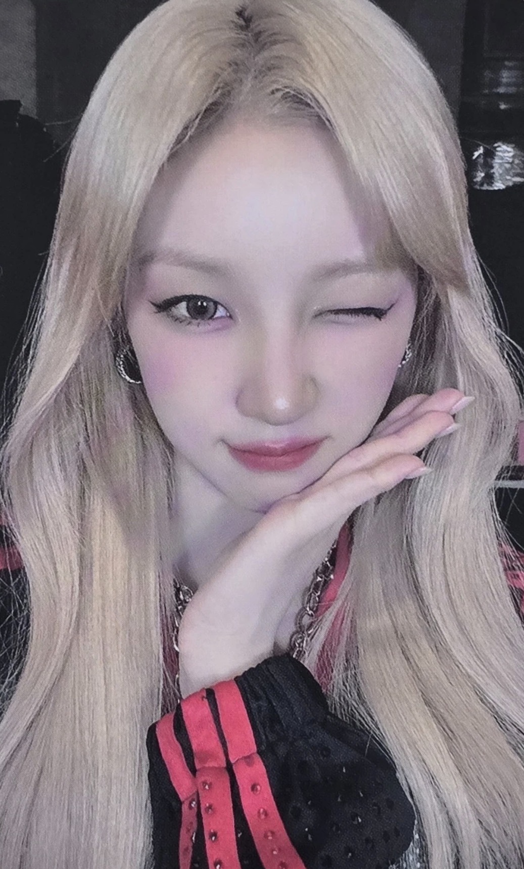 Yuqi I-DLE photocard from Photocard