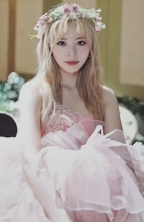 JiU Dreamcatcher photocard - Raid of dream Photocard