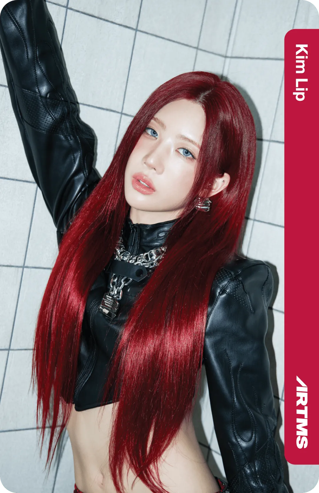 Kim Lip ARTMS photocard from Physical Objekt (Single Release Ver.)