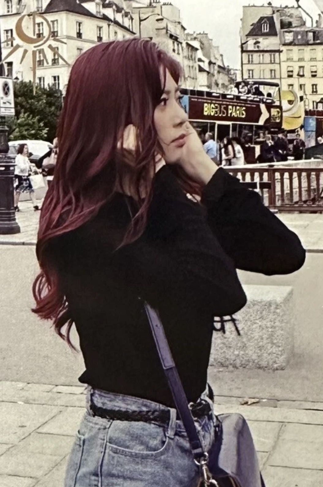JiU