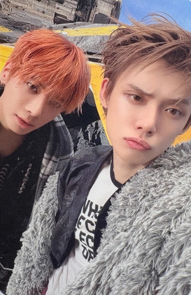  TXT photocard - 7TH YEAR: A Moment of Stillness in the Thorns Unit Photocard
