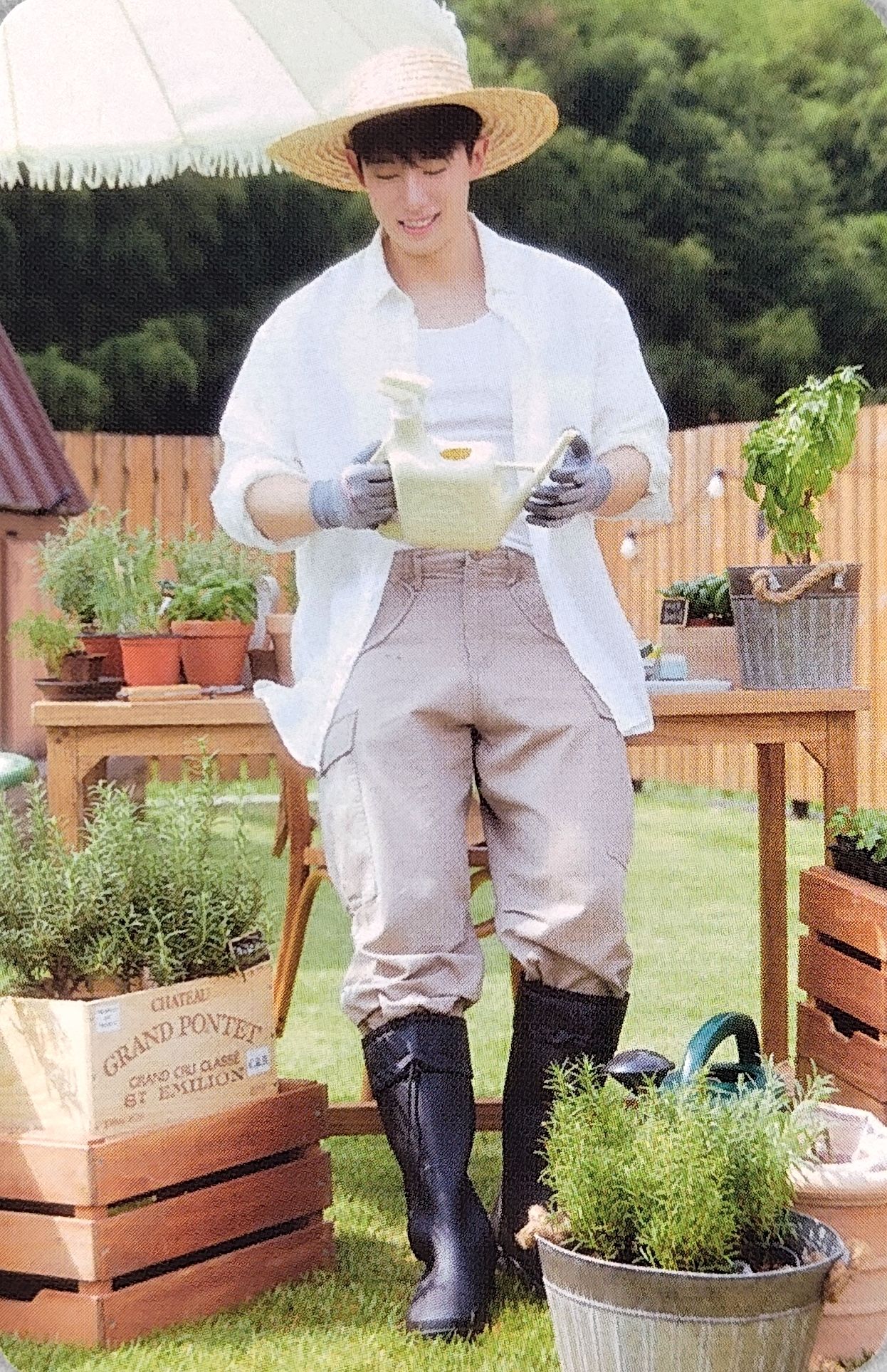 2026 Season’s Greetings ‘HOHO MARKET’ Calendar Photocard Set