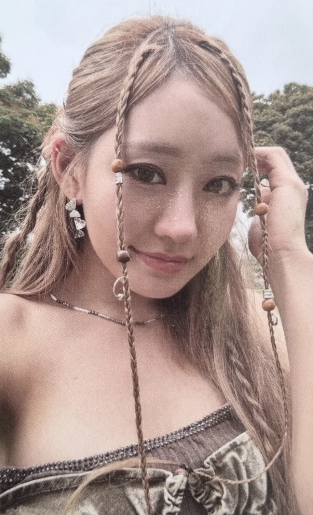 Julie KISS OF LIFE photocard from Photocard