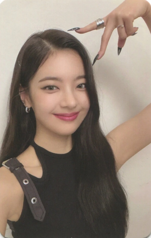 LIA ITZY photocard - Cheshire Photocard