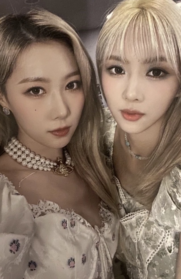  Dreamcatcher photocard from [Celestial Dreams ver.] Unit Photocard Set