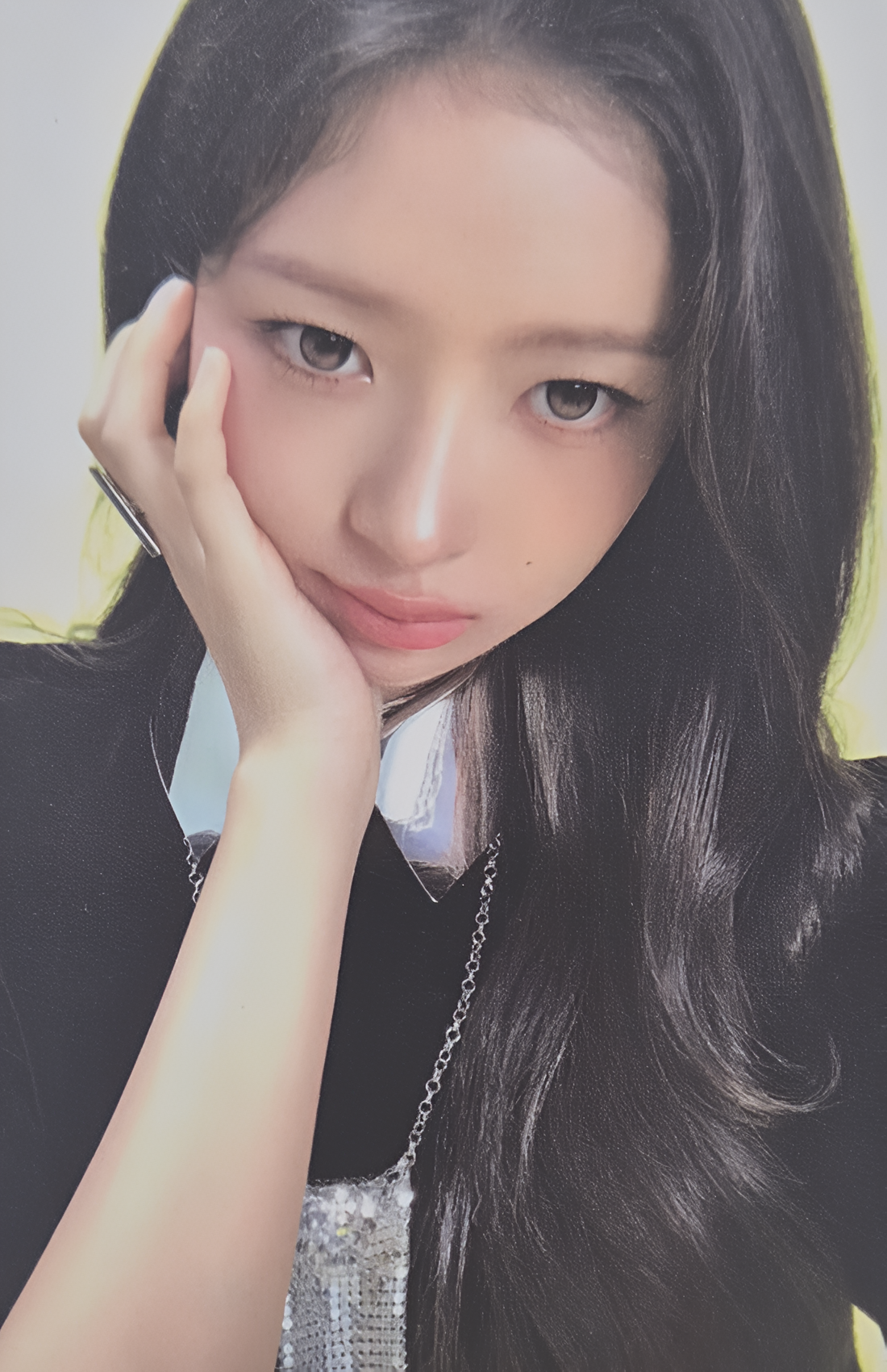 IVE 2nd World Tour 'SHOW WHAT I AM' Random Photocards Pack