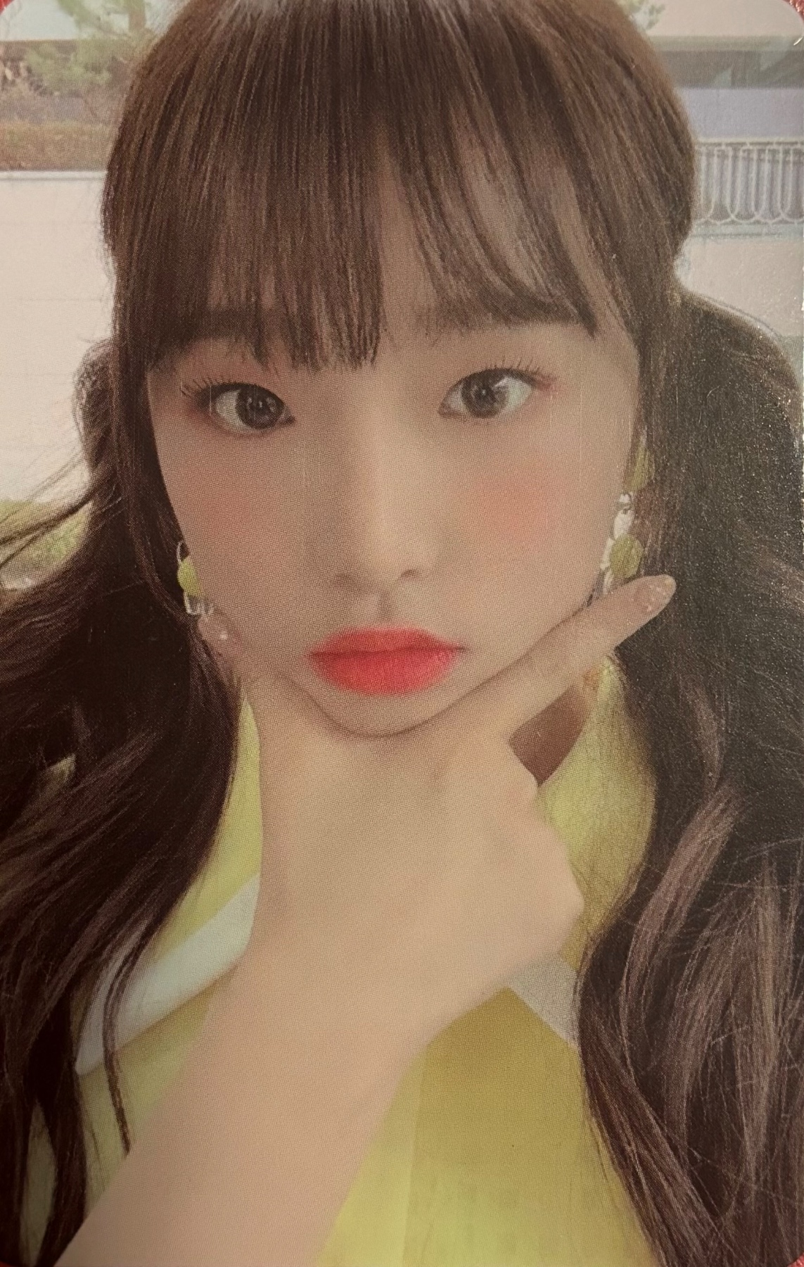 Yena IZ*ONE photocard - HEART*IZ Photocard