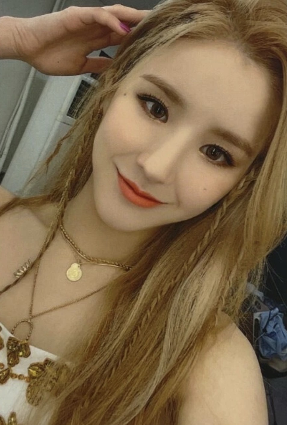 Heejin LOONA photocard - '&' Photocard