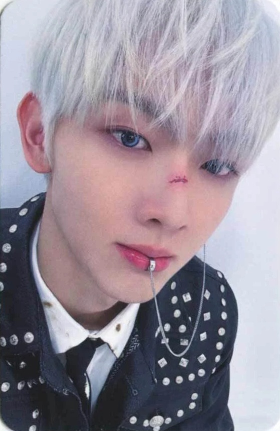 Seungeon EVNNE photocard from Online