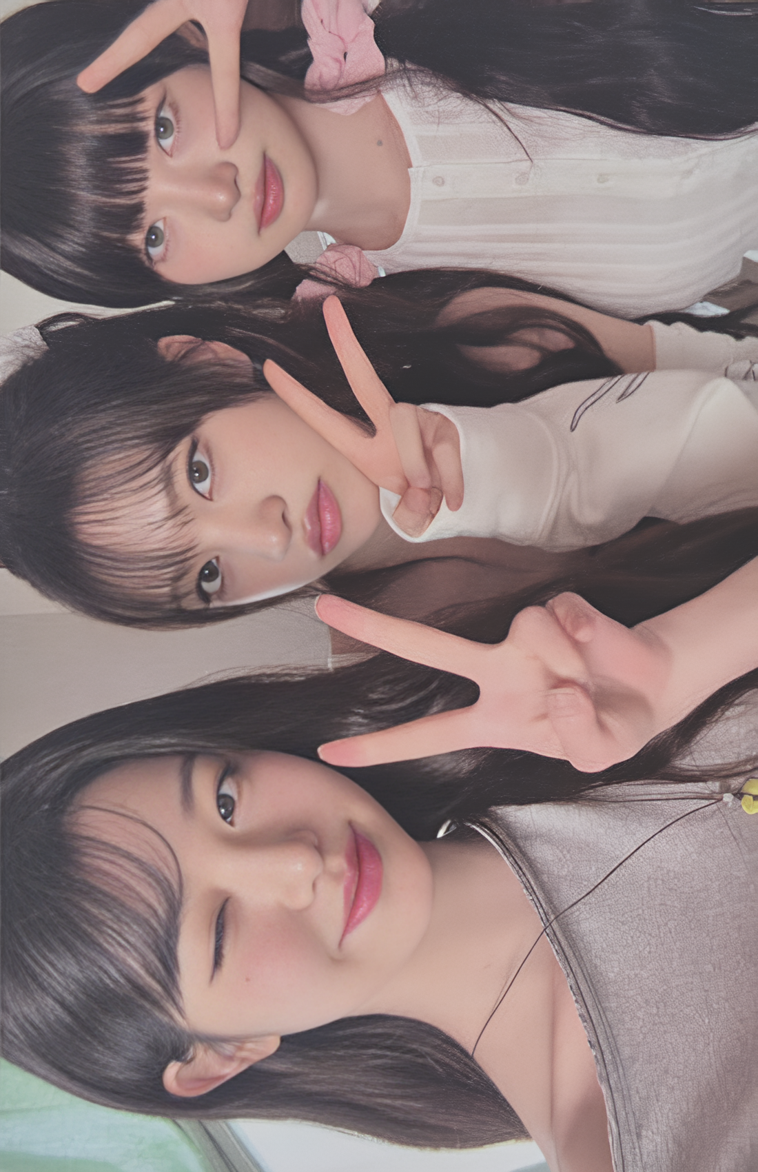 IVE 2nd World Tour 'SHOW WHAT I AM' Random Photocards Pack