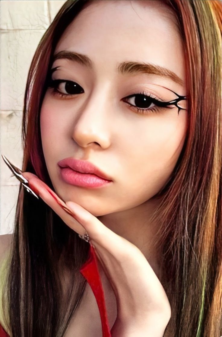 Yunjin LE SSERAFIM photocard from Photocard set A