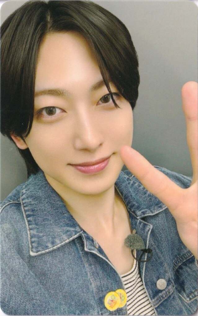 Fuma &TEAM photocard from Benefit