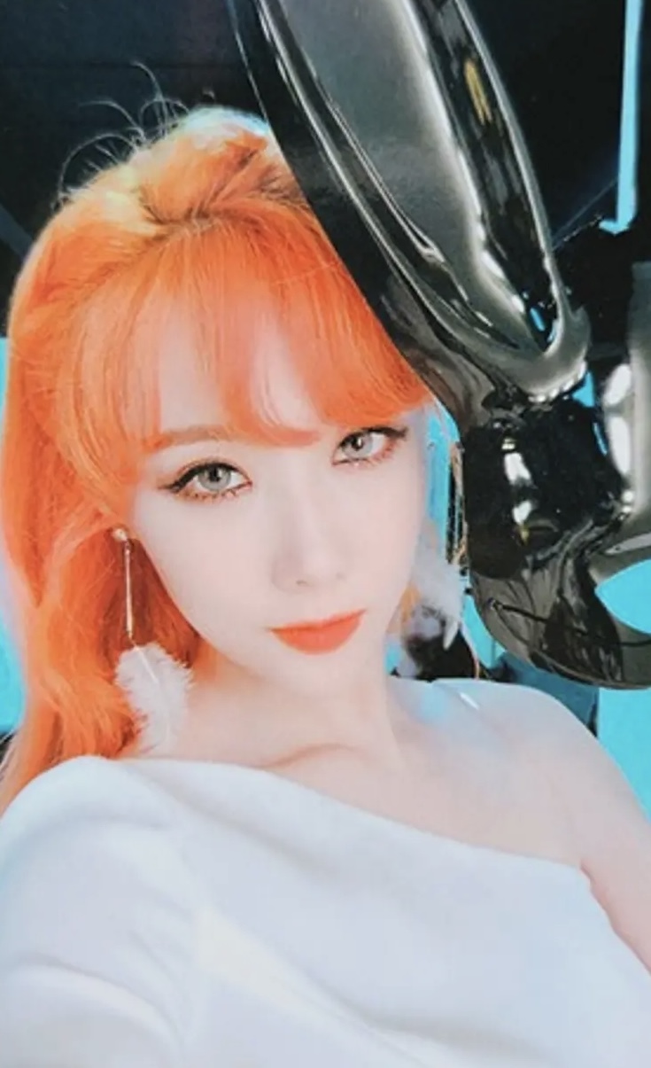 Handong Dreamcatcher photocard - Alone in the city Photocard