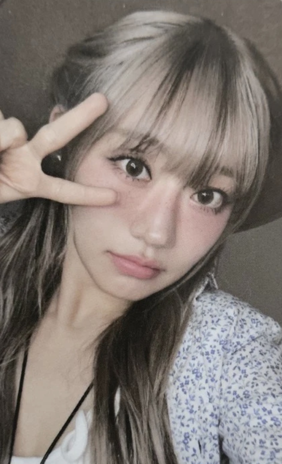 Julie KISS OF LIFE photocard from Photocard