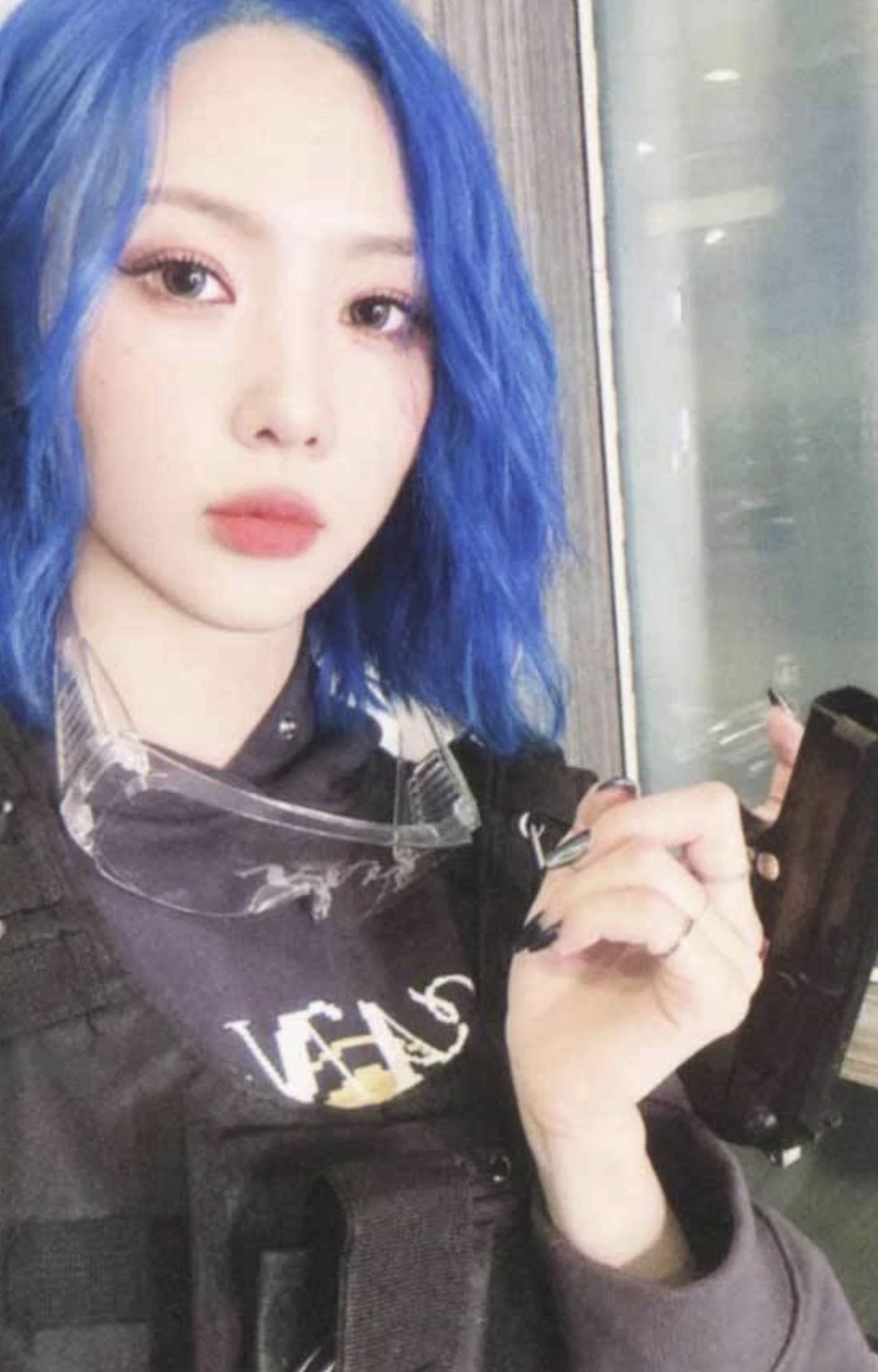 Yoohyeon Dreamcatcher photocard from Online