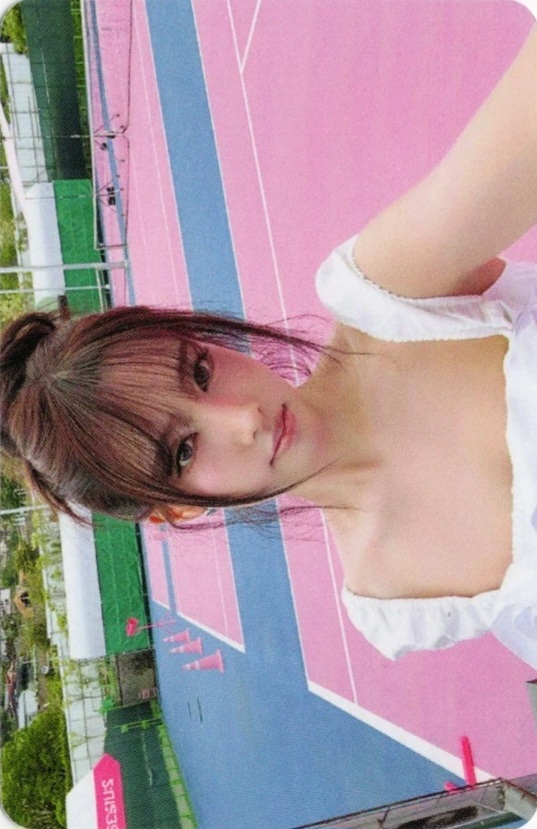 Yoon STAYC photocard from Pre-Order