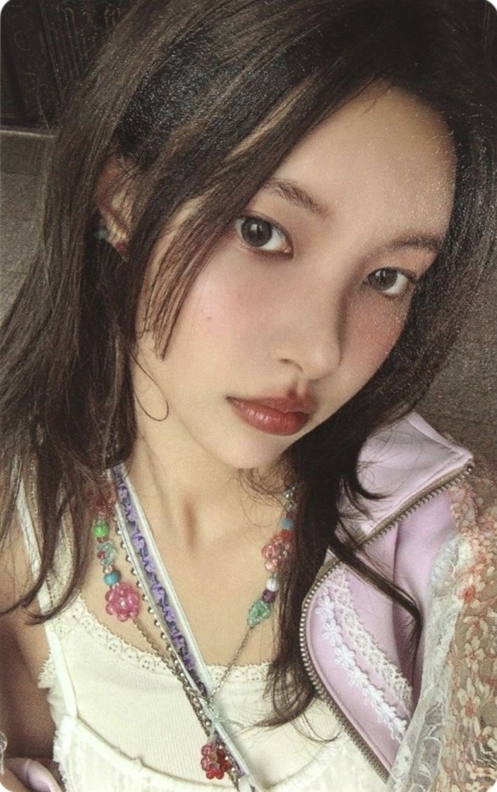 Photocard B