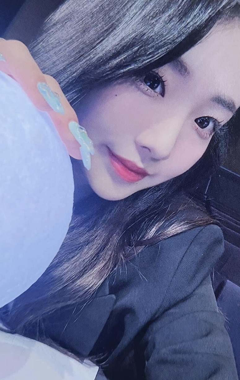 Yeojin LOONA photocard Trading Cards