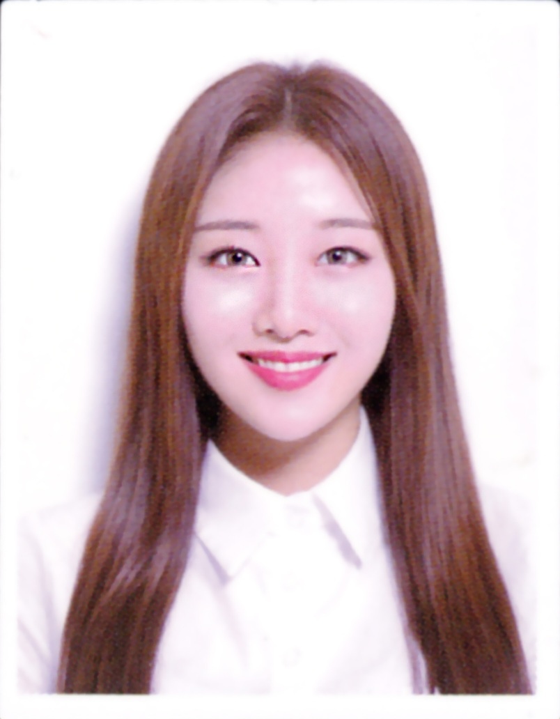 2018 'LOONABIRTH' Concert ID Photo Set