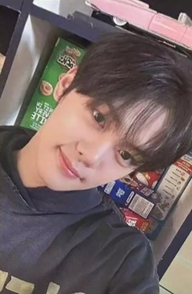 Tower Records 1.0 Preorder B