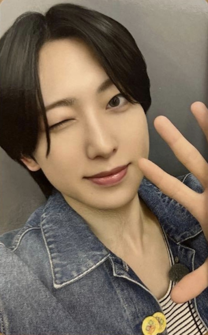Fuma &TEAM photocard from Benefit
